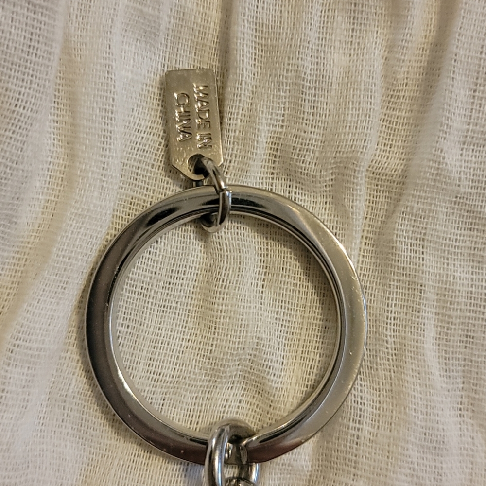 Coach Heart Pave Crystal Script Keyfob Keychain - Picture 3 of 6